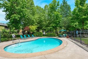 featured image of 750 Watson St N