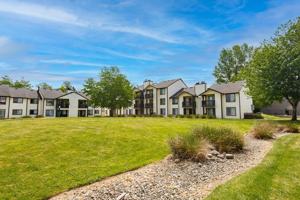 featured image of 320 Chinook Ave