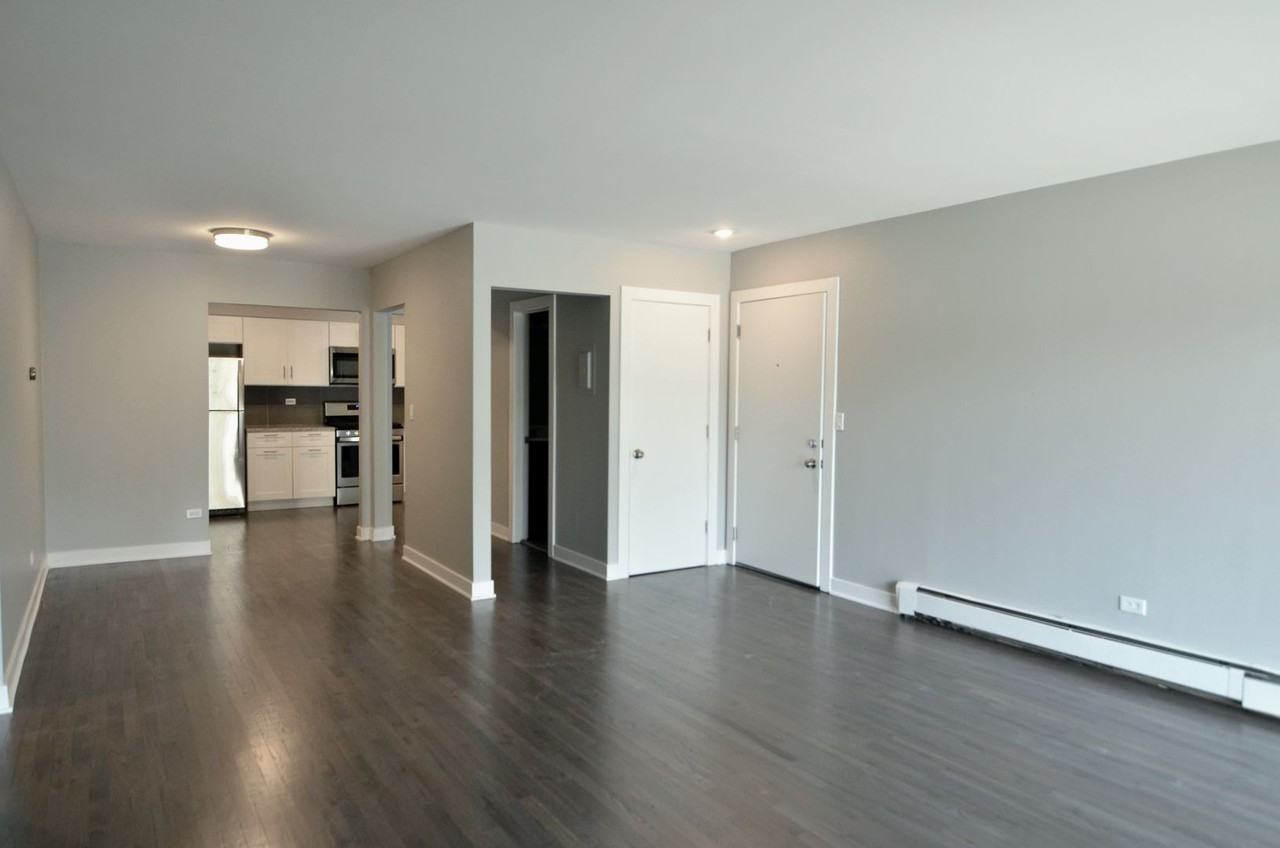 Victory Park Apartments - Photo 4 of 21