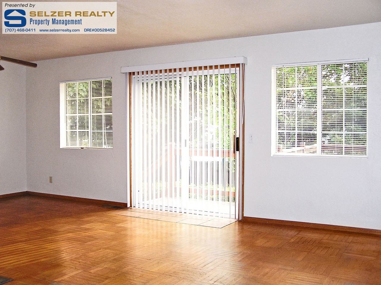 1173 Helen Ave - Photo 2 of 10