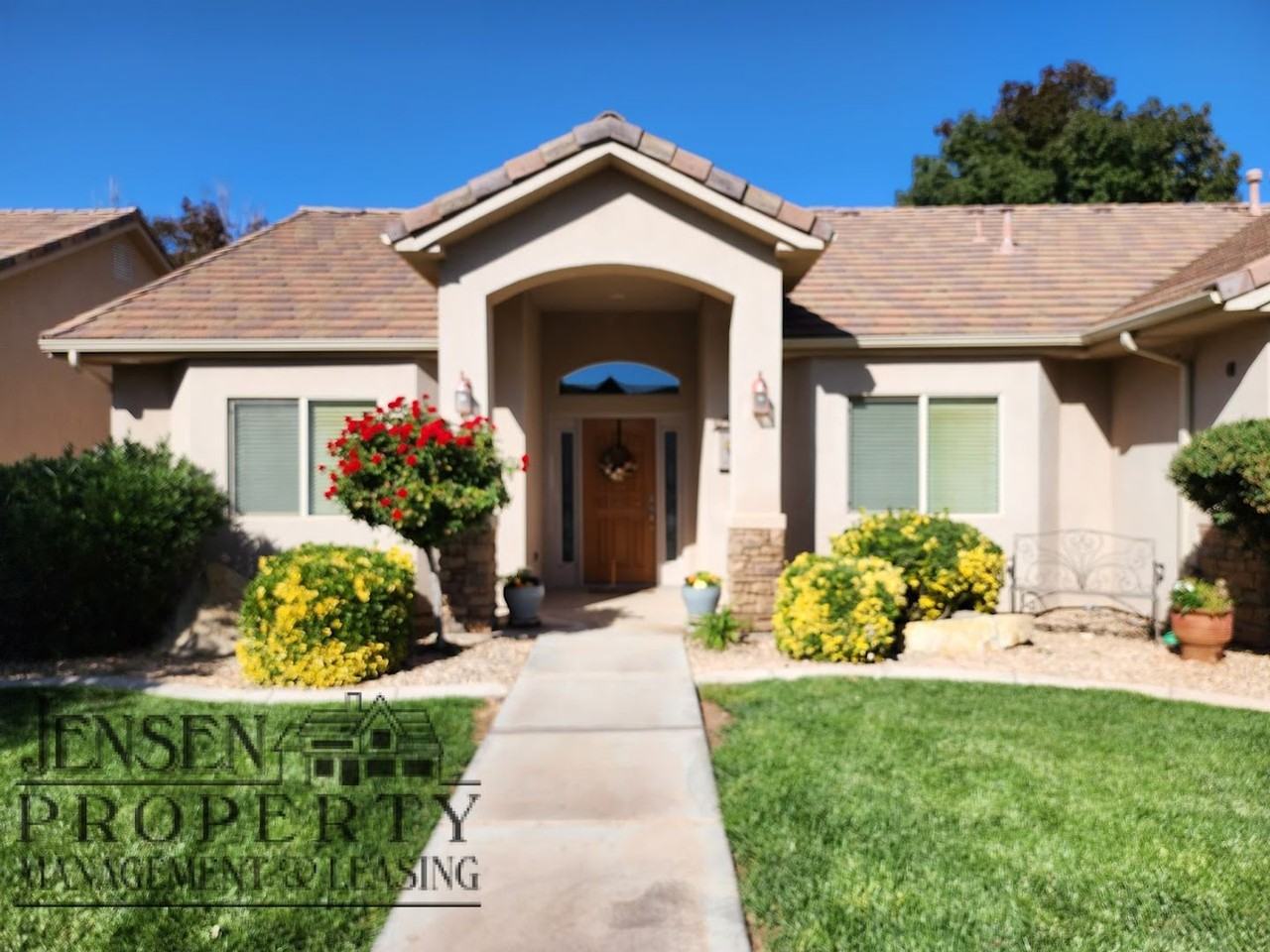 1854 Stonebridge Dr #36 - Photo 2 of 40