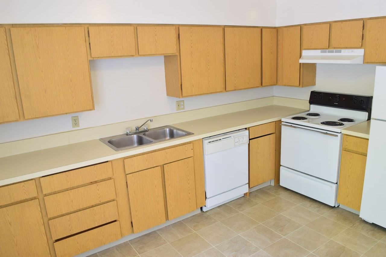 Orchard Crest- OC - Photo 5 of 30