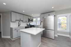 1033 W Collings Ave - Photo 1 of 1