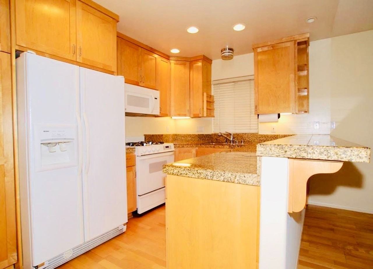 1553 Felspar St - Photo 7 of 26