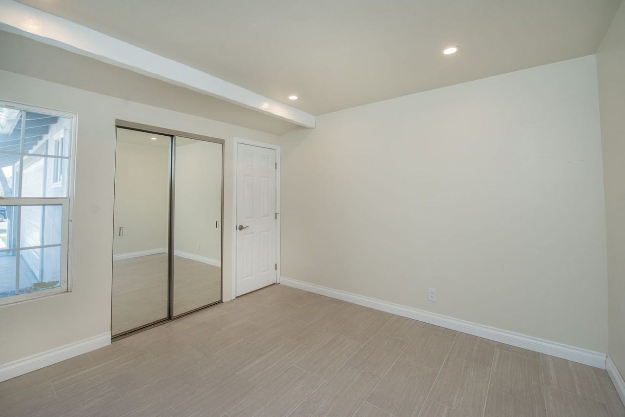 2944 W Skywood Cir - Photo 7 of 41