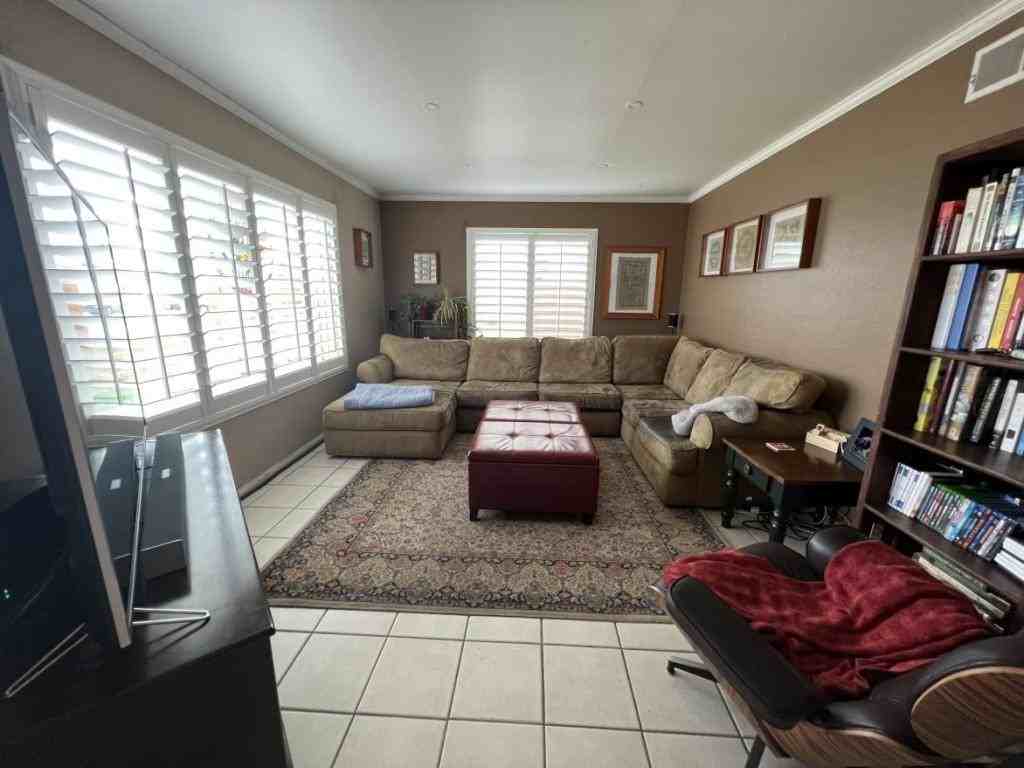 8909 Calliandra Rd - Photo 3 of 21