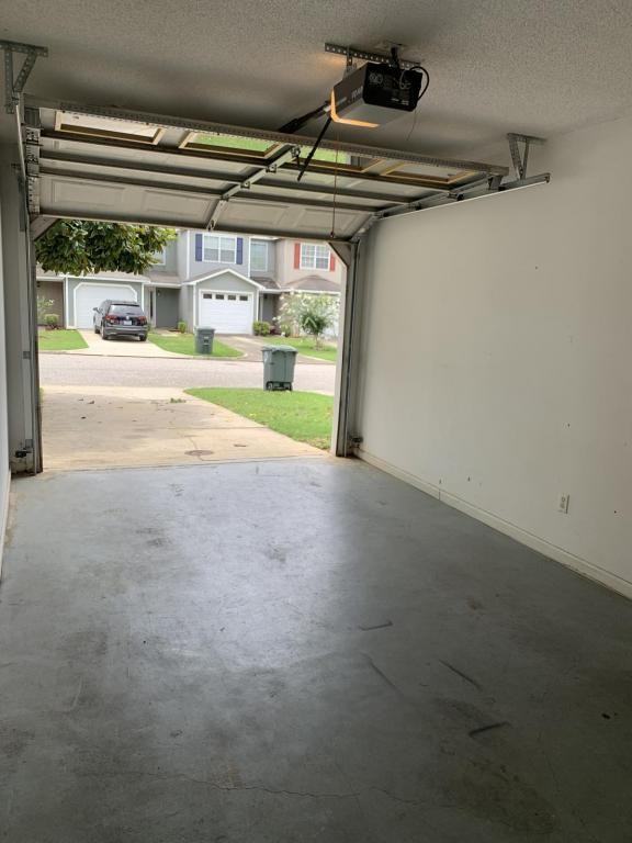 120 Commons Dr - Photo 7 of 16