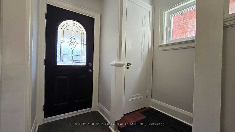 92 Bowood Avenue - Photo 3 of 24