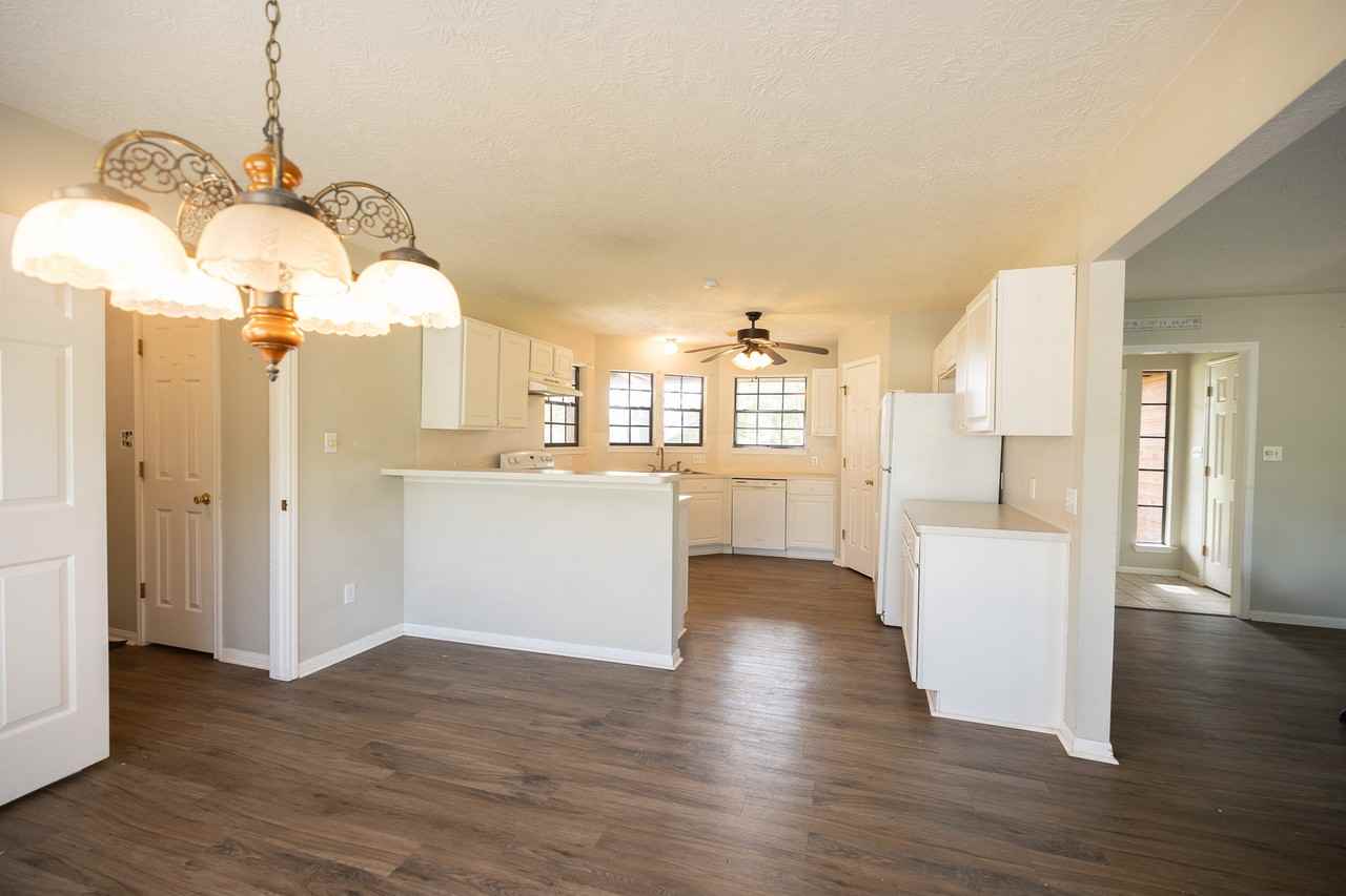 4484 Gaskamp Rd - Photo 2 of 19