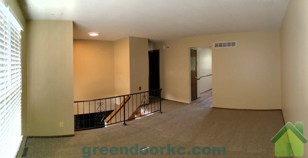 837 S Lindenwood Dr #837 - Photo 3 of 12