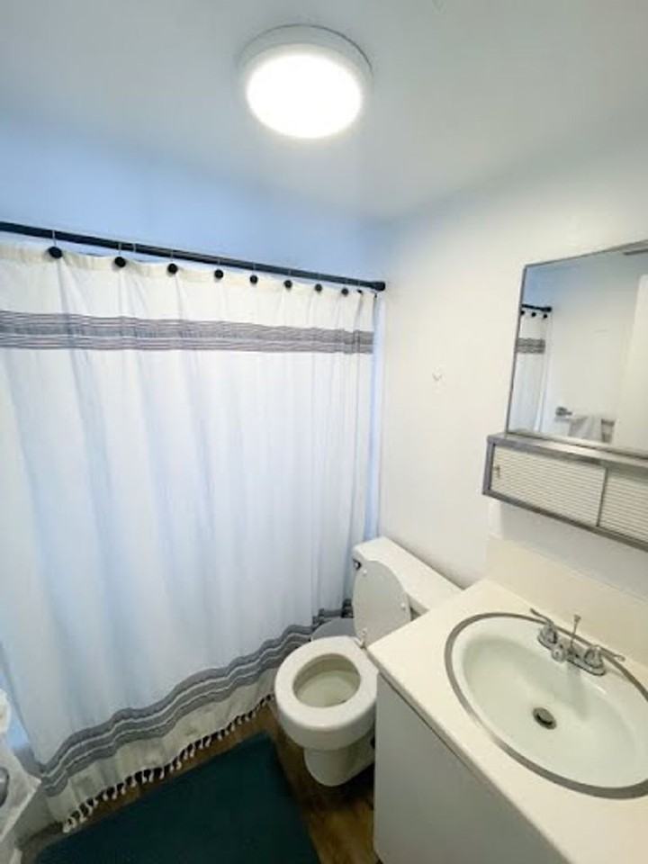 473 S State St #215 - Photo 6 of 7