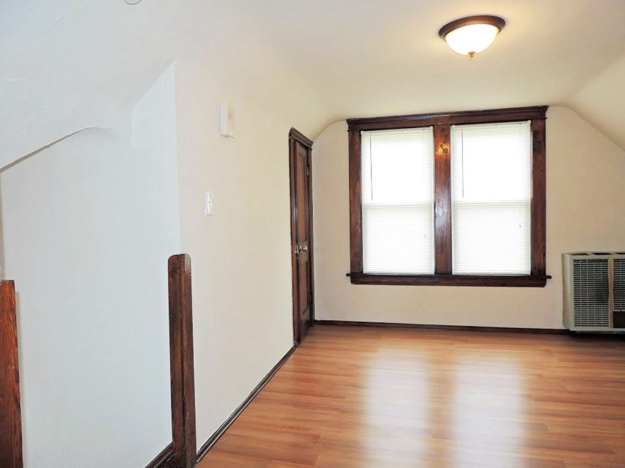 1656 Eddington Road - Photo 2 of 10