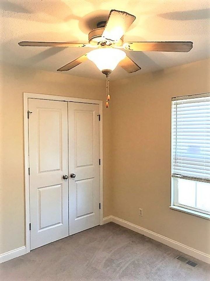 1916 Palma Way - Photo 6 of 16