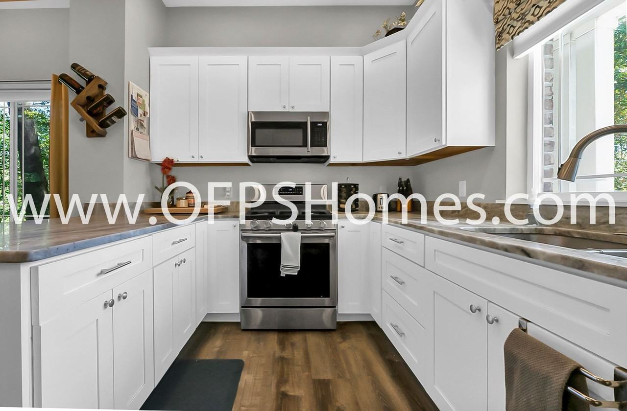 712 Cypress Dr - Photo 5 of 43