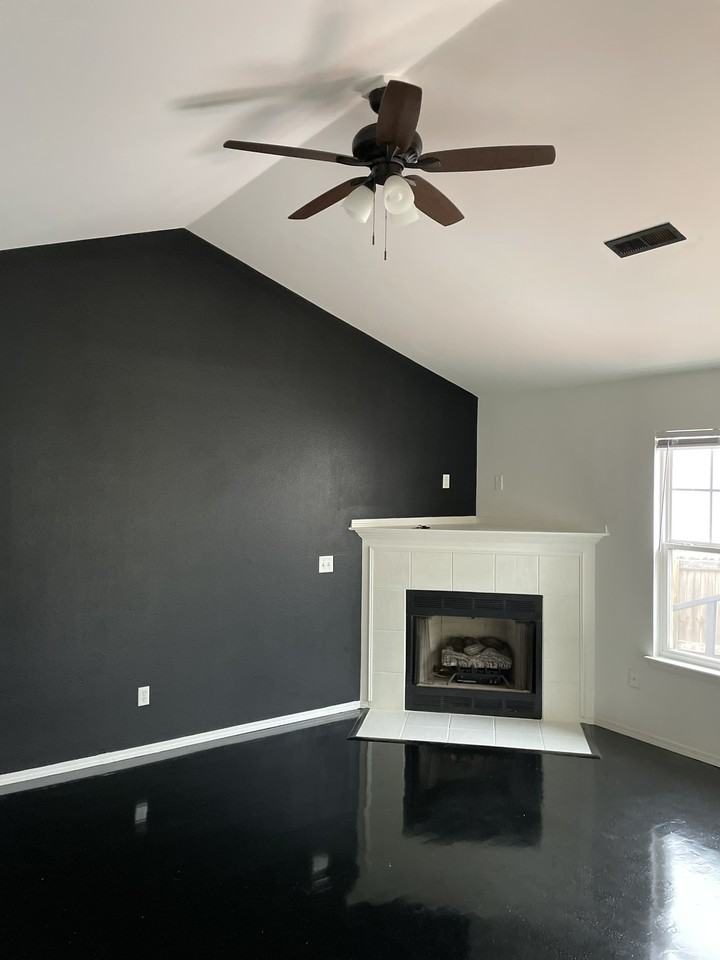 1607 Cresent St #NA - Photo 3 of 17