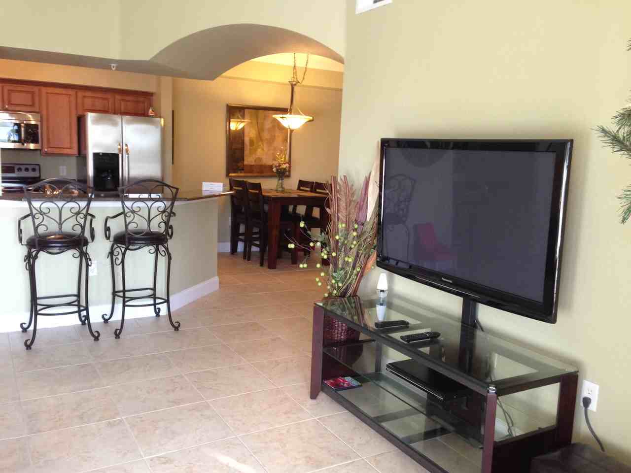 12990 Positano Cir #101 - Photo 3 of 15