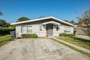 featured image of 907 Lake Jessie Dr #B