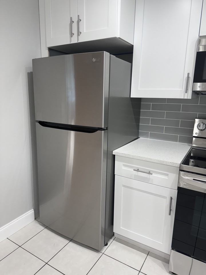 2616 Nw 49th St #NA - Photo 4 of 18