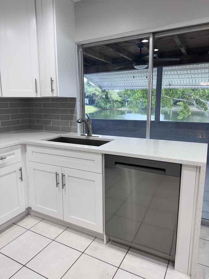 2616 Nw 49th St #NA - Photo 6 of 18