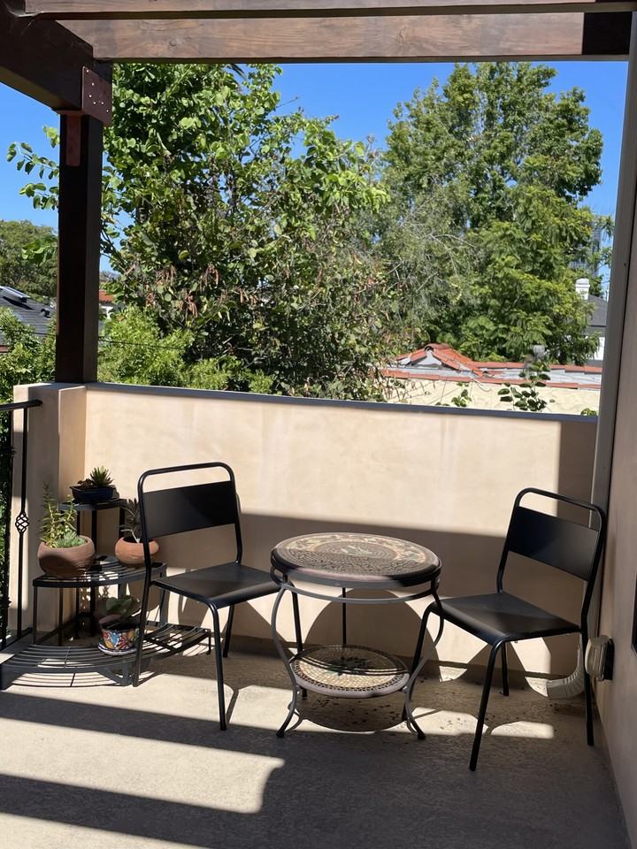 1949 Parnell Ave #NA - Photo 4 of 24