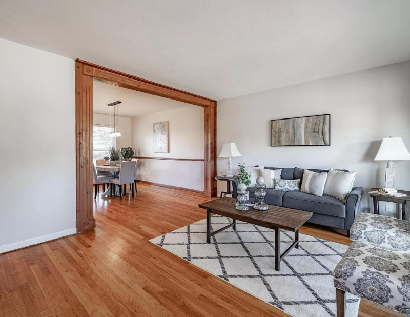 10952 Ridge Forest Dr - Photo 2 of 12