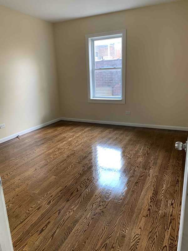 7219 S Langley Ave - Photo 4 of 5