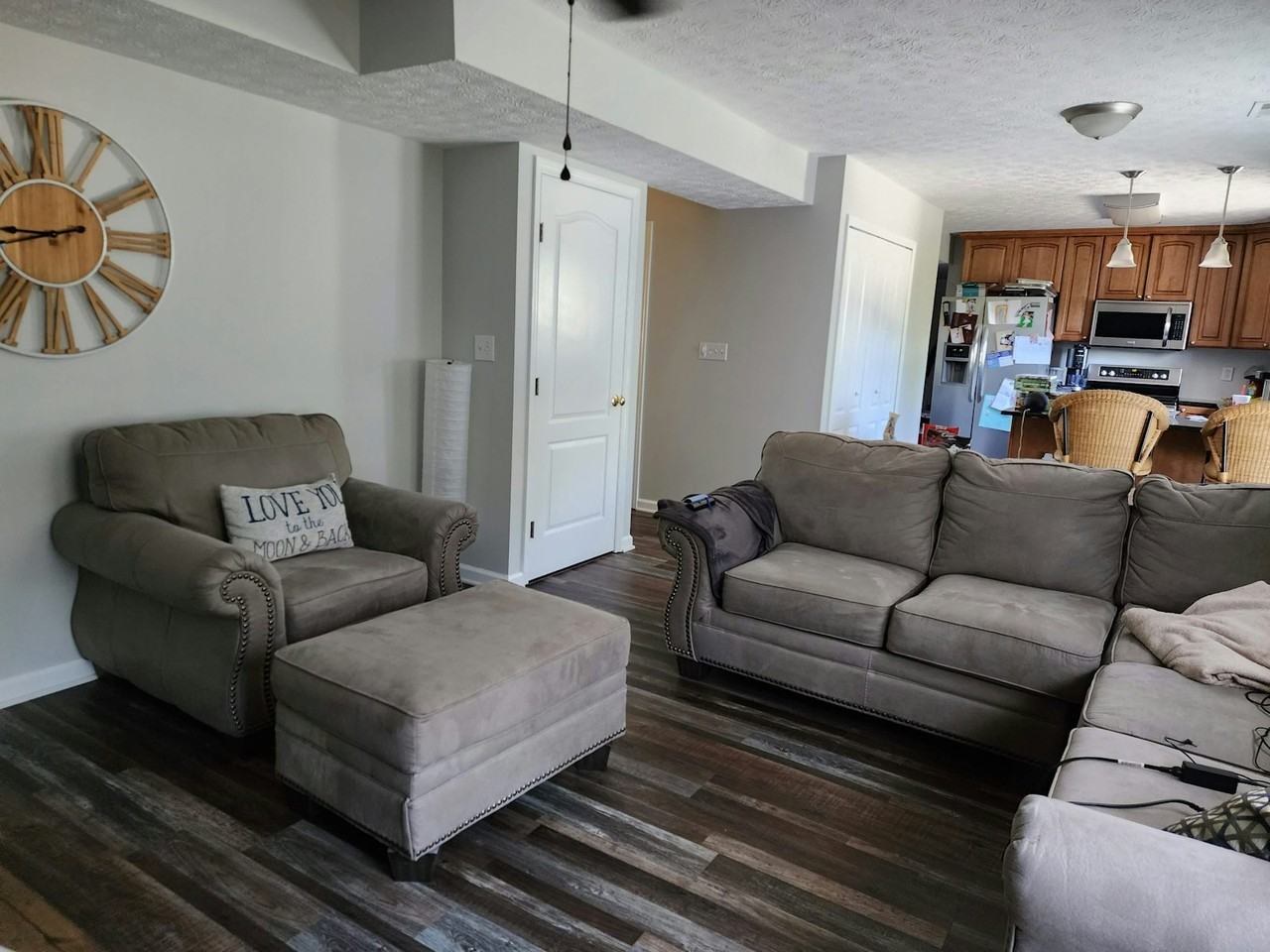 1146 Deercreek Drive - Photo 4 of 20