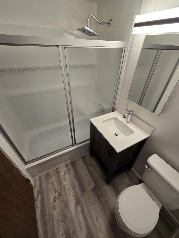 611 Fernhill Rd #1 - Photo 2 of 9
