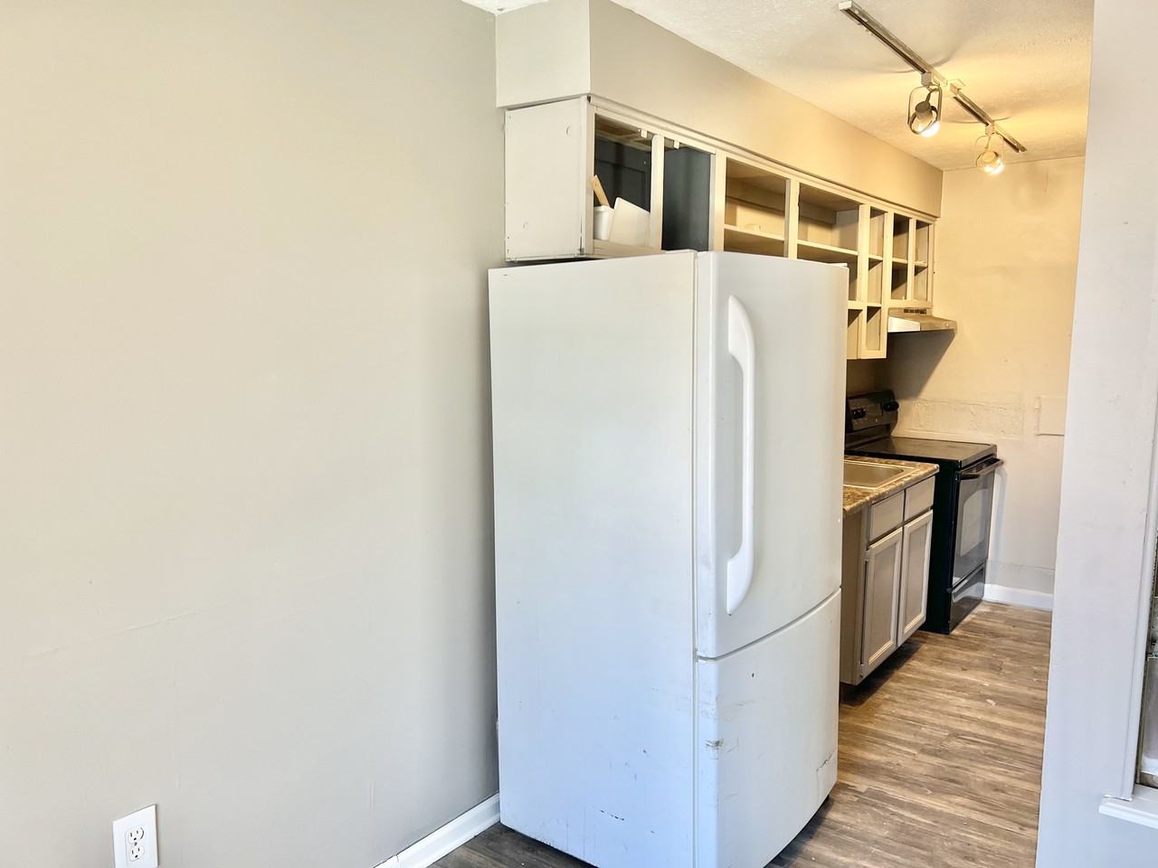 4501 South 6th StreetApartment 78 #78 - Photo 5 of 12