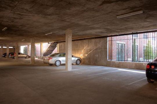 The Metro - Photo 4 of 29