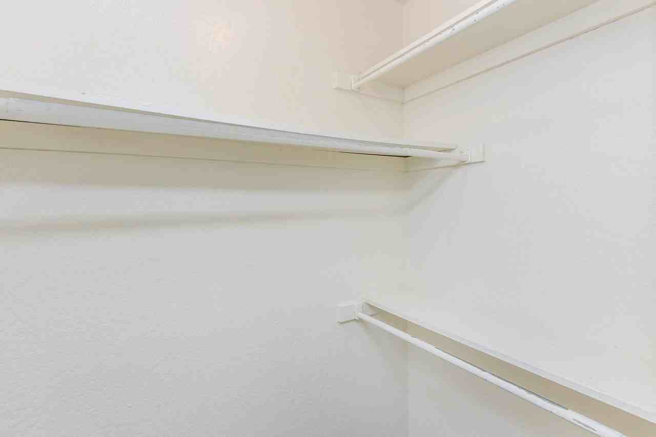 Country Club Apartments - Photo 7 of 35