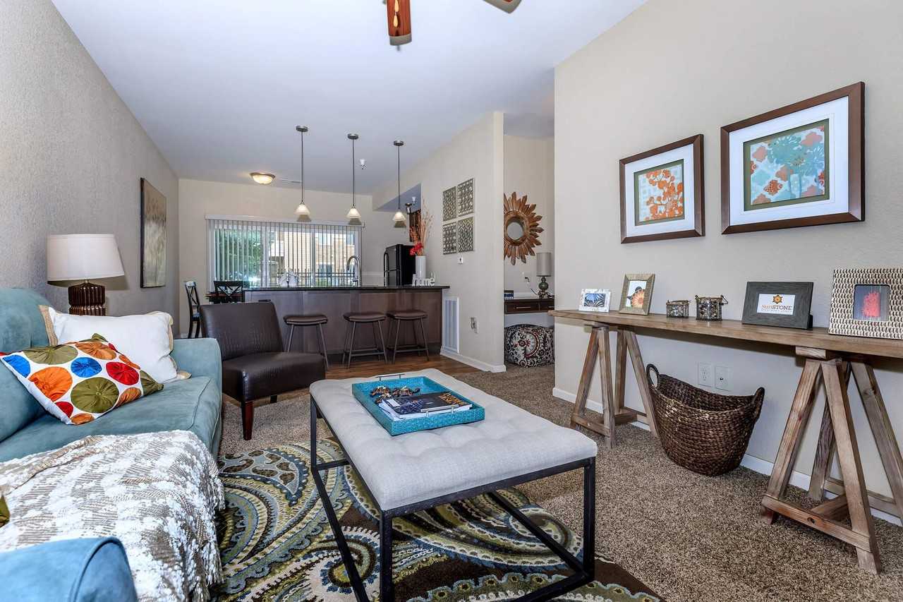 SunSTONE at MarketPlace Apartments - Photo 7 of 25