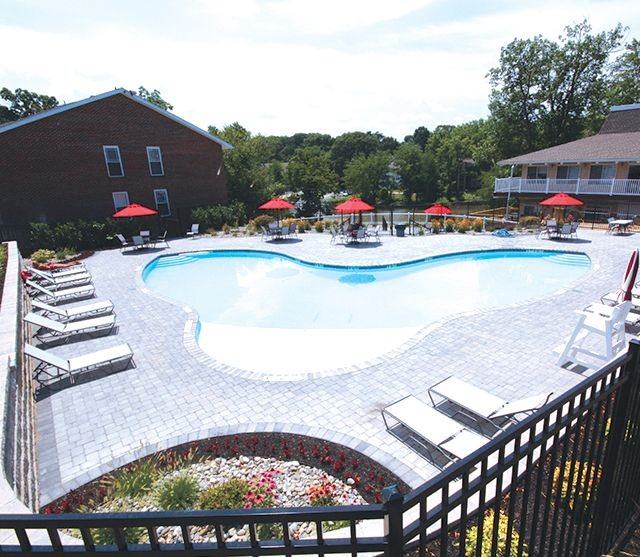 Lakeview Apartments - Photo 3 of 22