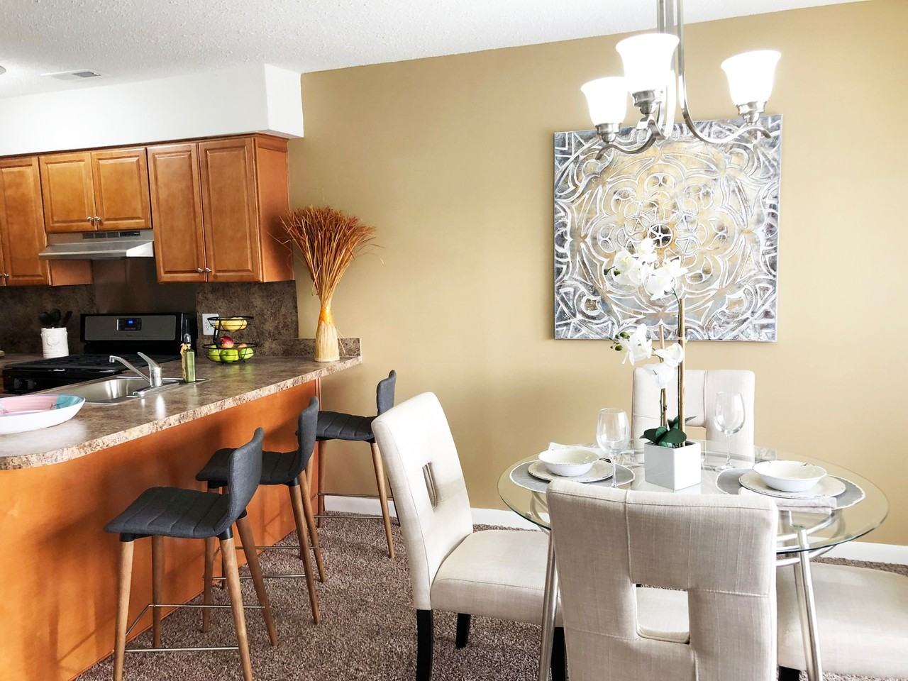 Lakeview Apartments - Photo 7 of 22