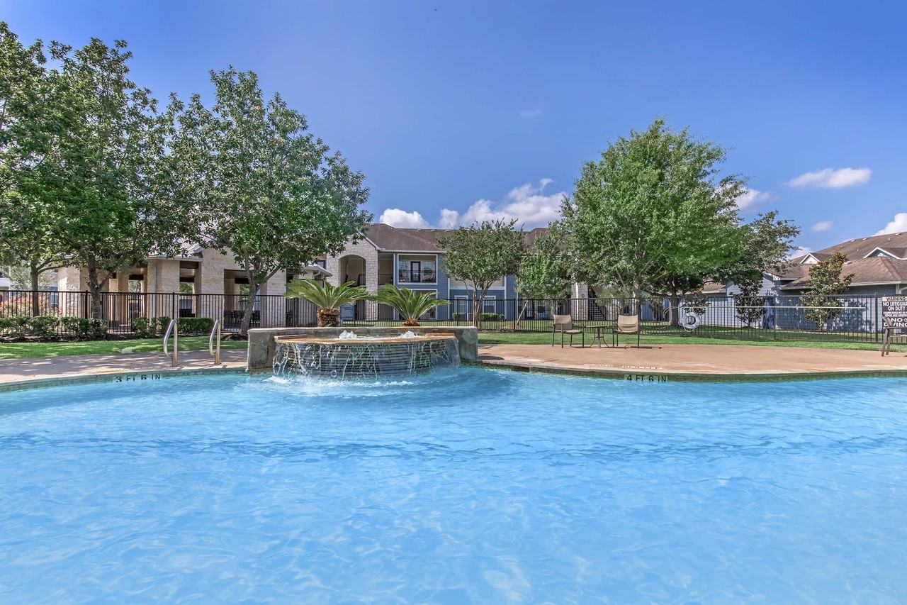 Residences at Lake Jackson - Photo 2 of 50