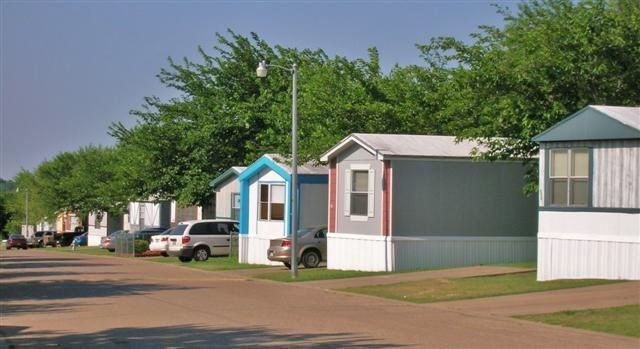 Southern Hills Manufactured Home Community - Photo 2 of 7