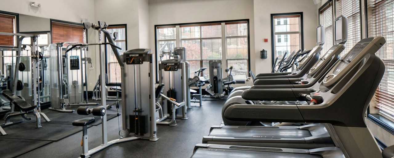 Greenwich Place Apartments - Photo 3 of 18