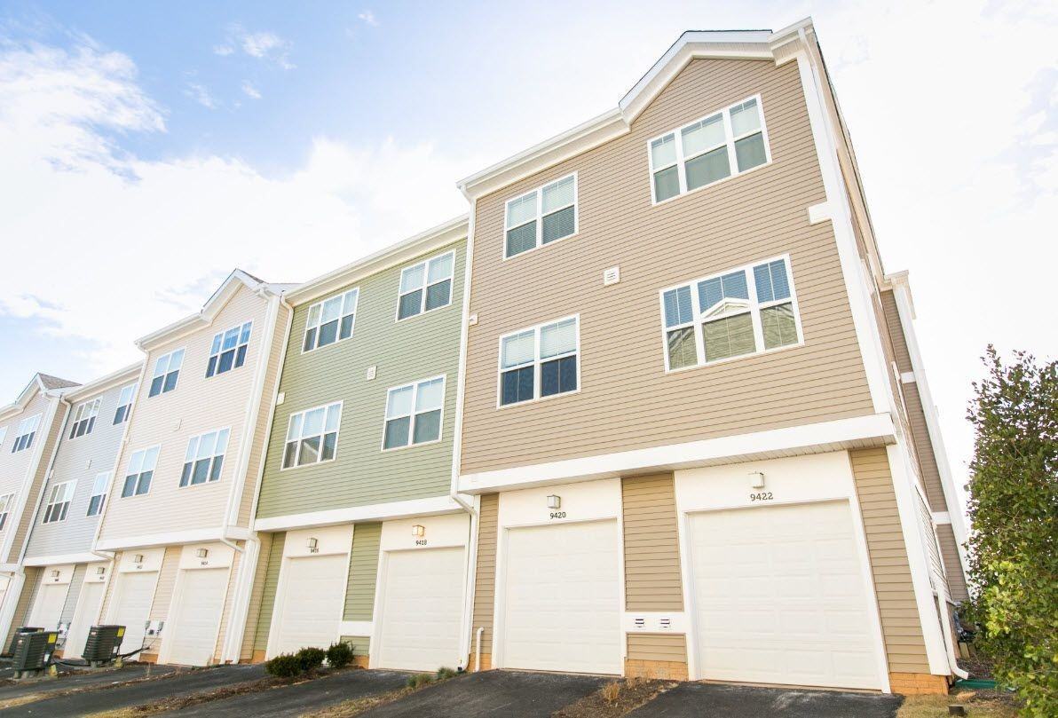 The Townes at Mill Run Apartments - Photo 6 of 27