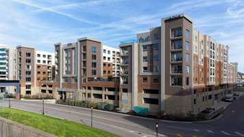 featured image of 100 Aqua Way