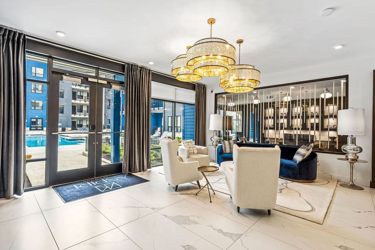 Aspire Kenwood Apartments - Photo 5 of 45