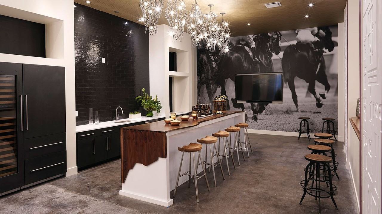 Edge on Four Apartments - Photo 5 of 35