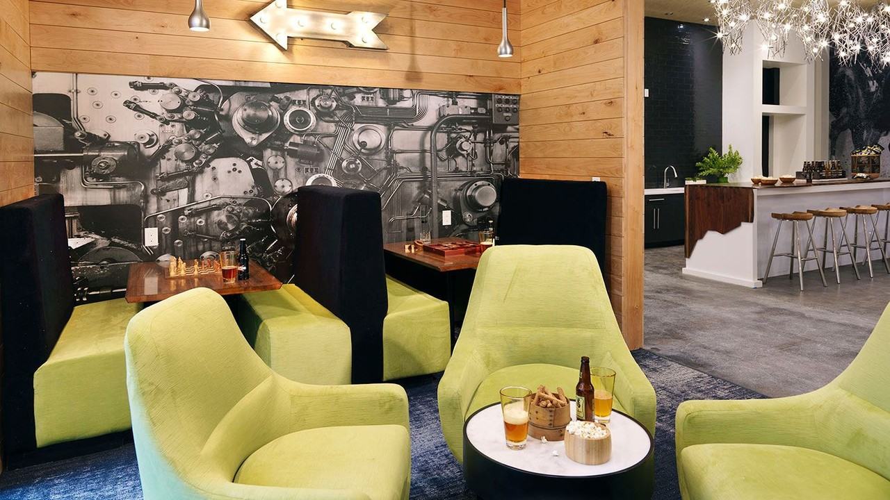 Edge on Four Apartments - Photo 6 of 35