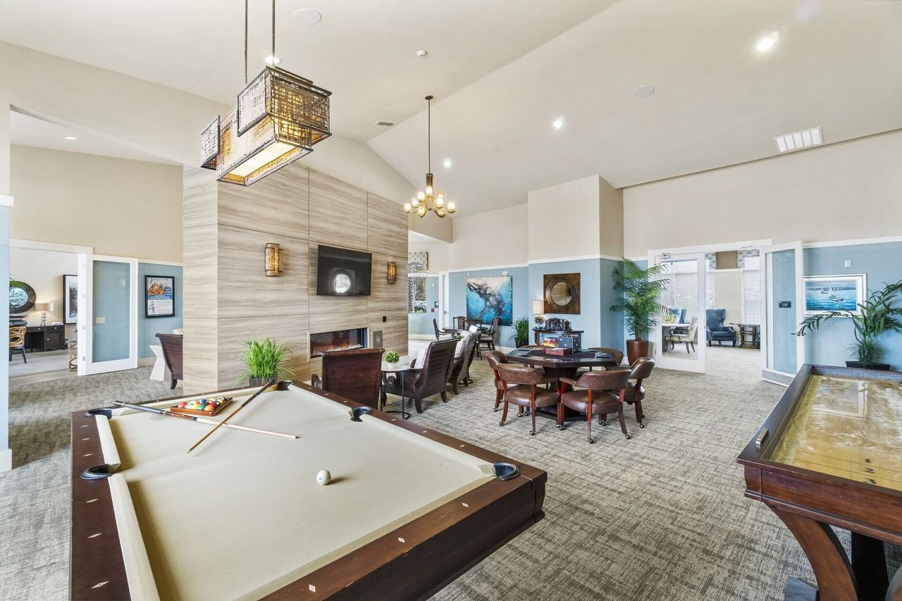 Broxton Bay Apartments - Photo 7 of 44