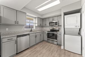 featured image of 900 Plaza