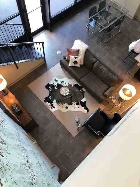 AT580 Apartments - Photo 2 of 36