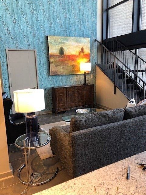 AT580 Apartments - Photo 3 of 36