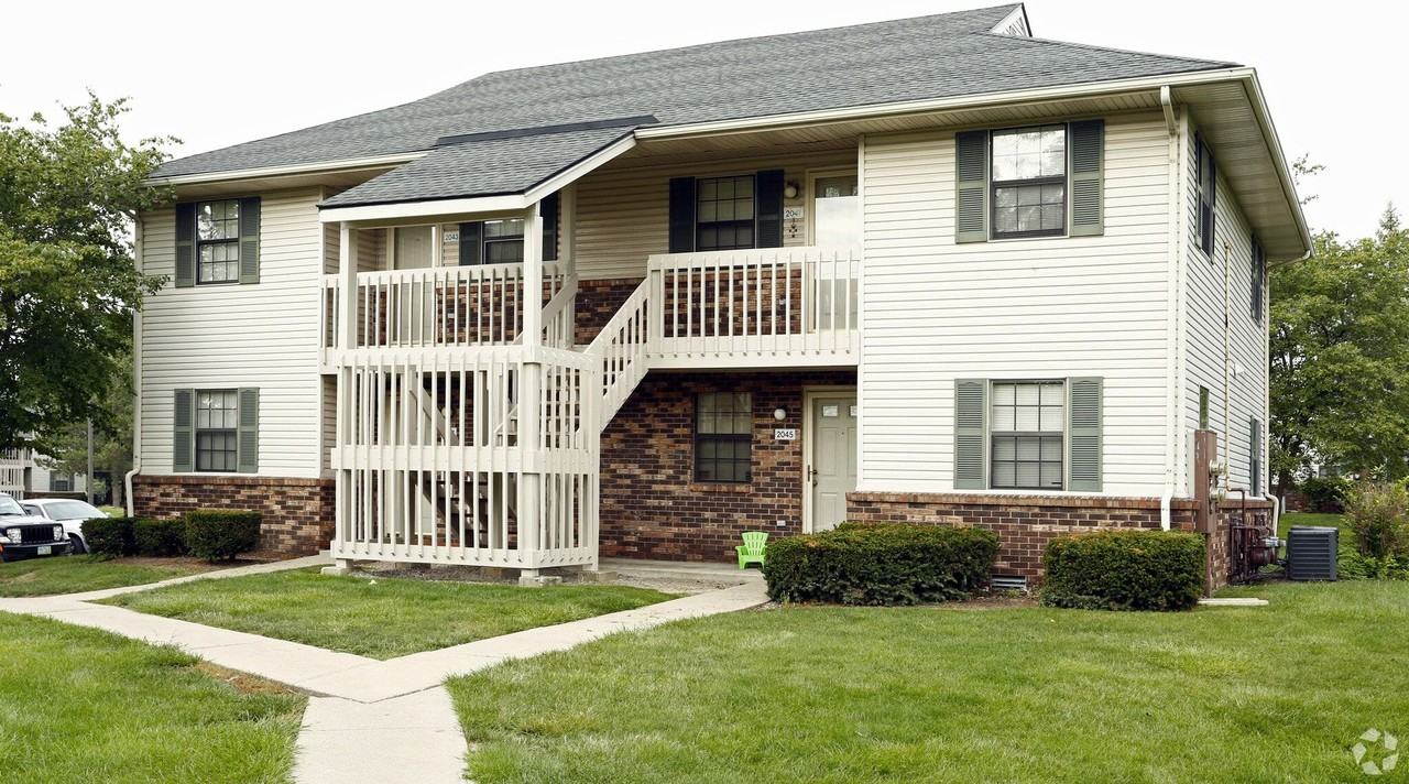 Beacon Place Apartments - Photo 2 of 21