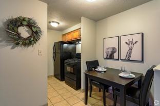 Chamberlain I & II Apartments - Photo 1 of 1