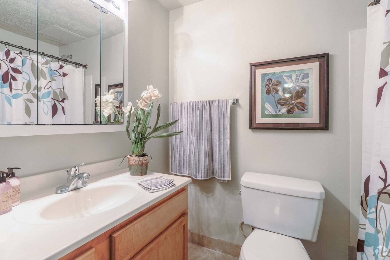 Chamberlain I & II Apartments - Photo 3 of 47