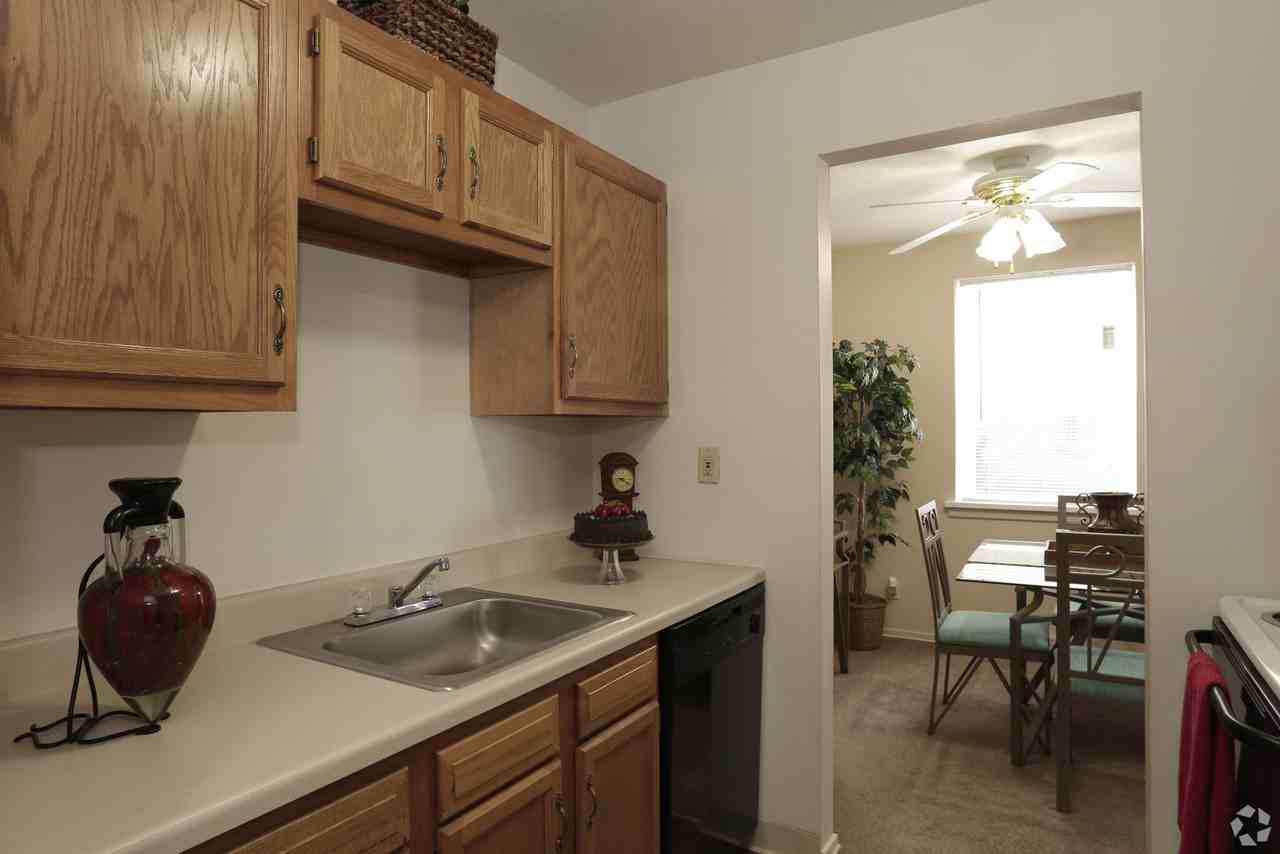 Ellacott Parkway Apartments - Photo 2 of 50